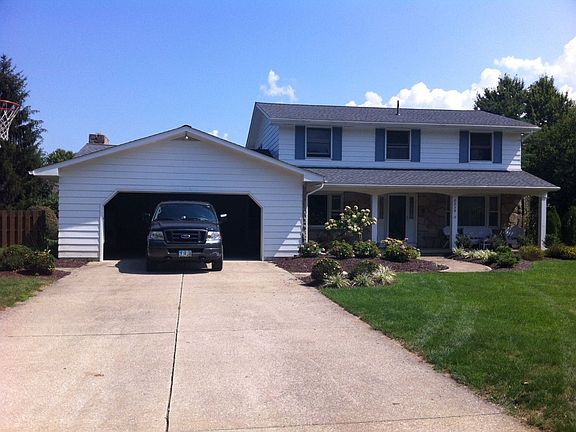 2.5 attached garage