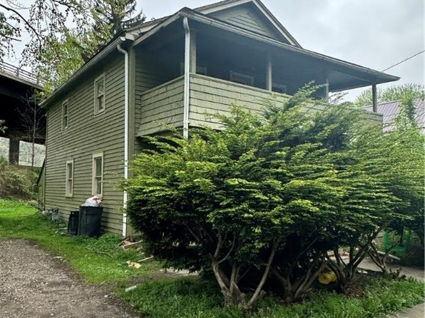 2883 Main St, Corning, NY 14830