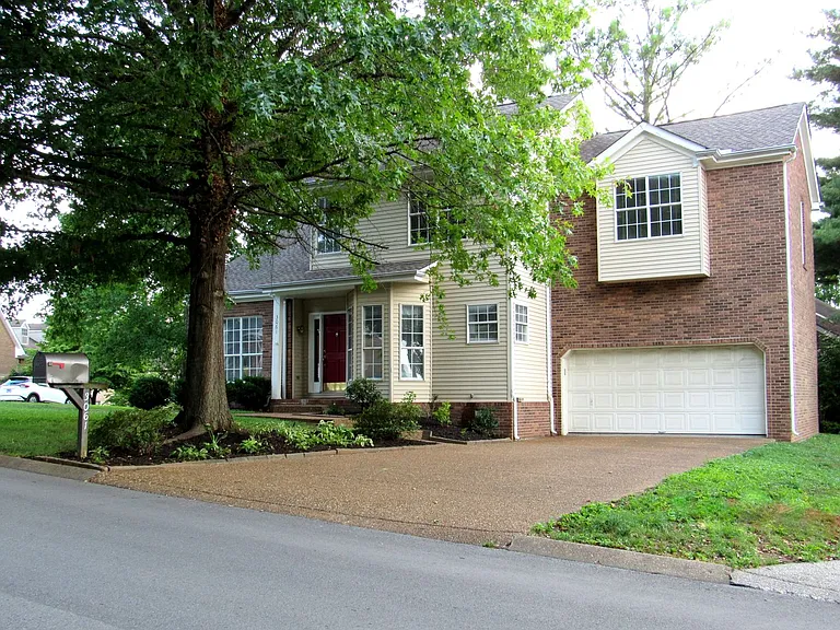 3061 Liberty Hills Dr — Photo 1