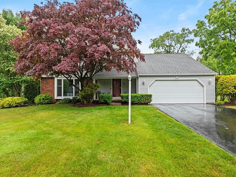 1st image of 40 Woodlyn Way
