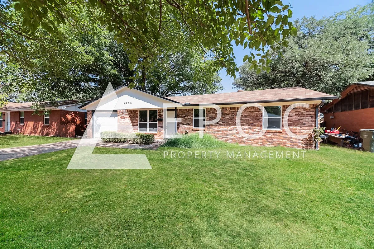 4628 Langford Ln — Photo 2