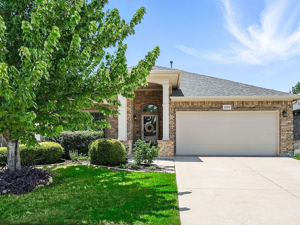 1st image of 2209 Laurel Forest Dr