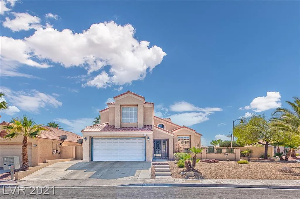 9741 Great Bend Dr — Photo 3