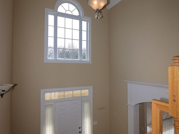 5th image of 2106 Woodcliff Dr