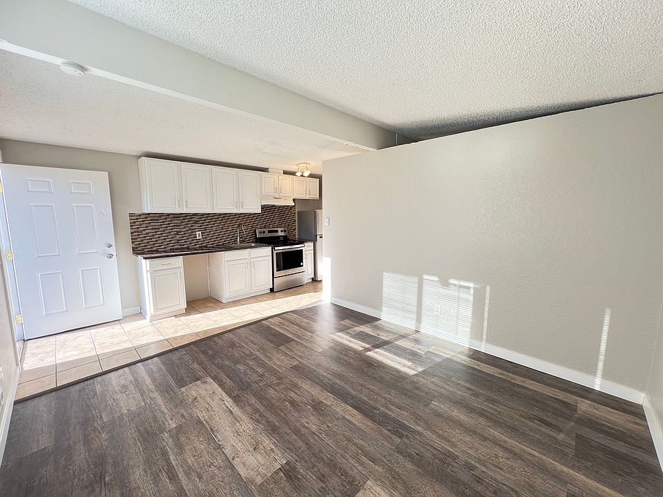 1st image of 12701 47th Ave SW #B2