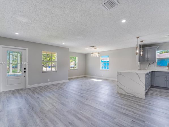 1508 NW 7th Ter, Pompano Beach, FL 33060