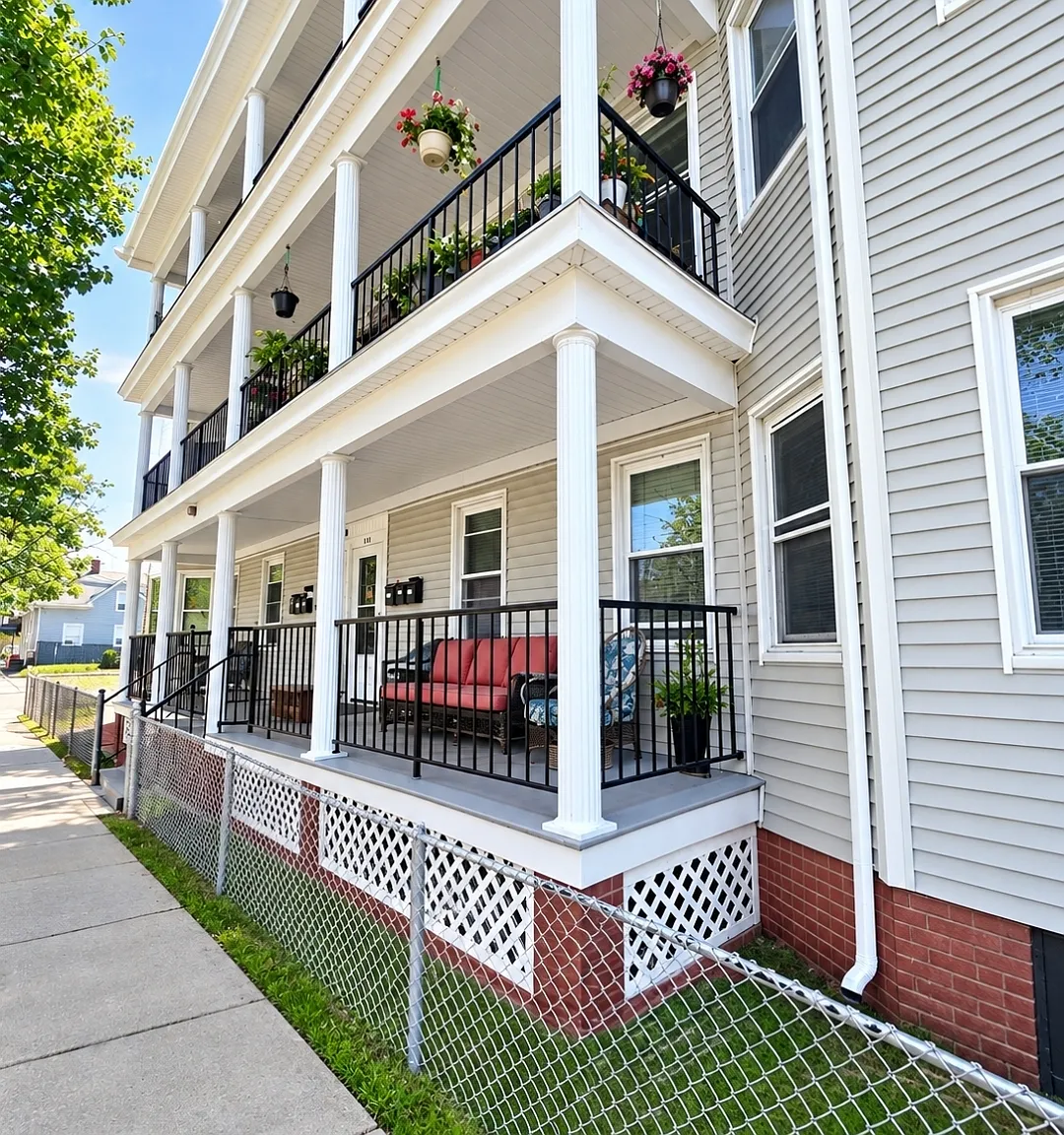 2 bed, 1222 sqft, $1,795 — Photo 1