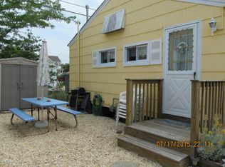 35 Shore Villa Rd, Seaside Park, NJ 08752