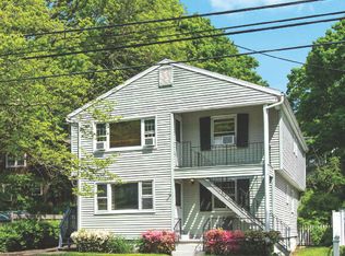 16 Oenoke Pl, Stamford, CT 06907