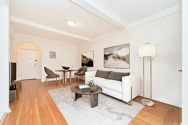 850 Amsterdam Avenue #10D