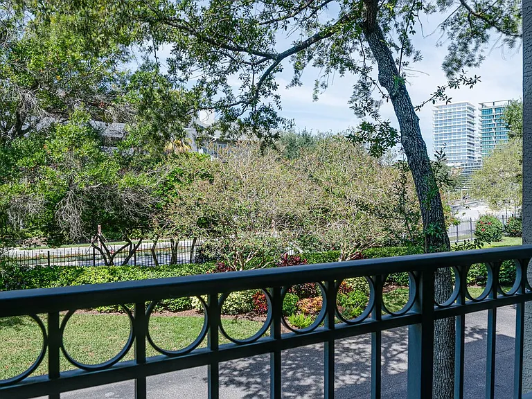 717 Mainsail Dr — Photo 34