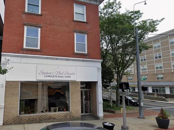 Howe & Bridge- 467, 467 Howe Ave Suite 1, Shelton, CT 06484