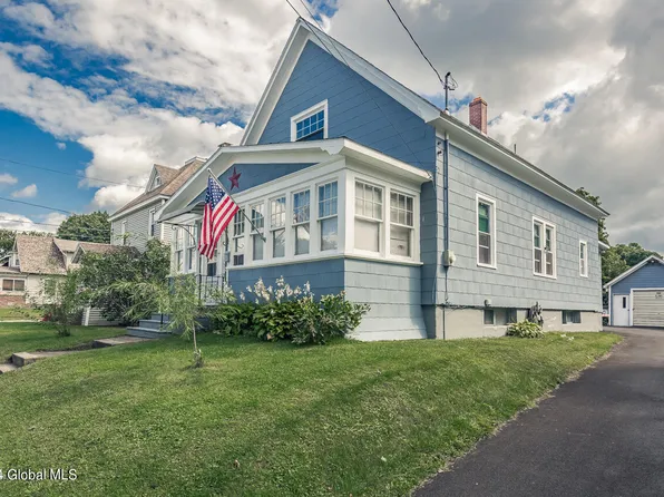 223 Clizbe Avenue, Amsterdam, NY 12010