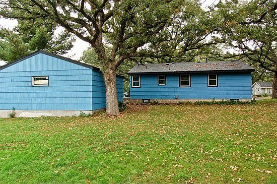 large yard at end of cul de sac