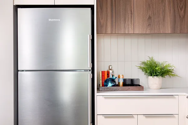 Rented by Corcoran | media 45