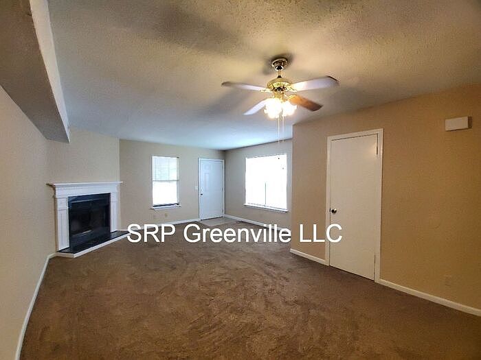 1st image of 129 Montague Dr