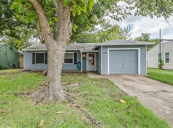 2nd image of 1504 Eden Ln