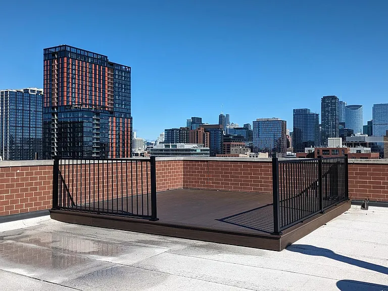 1355 W Washington Blvd #6B — Photo 2