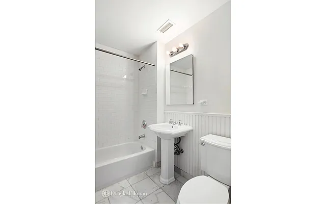 Rented by Douglas Elliman | media 12