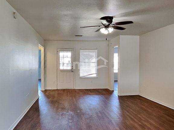 3rd image of 5029 Abbie Ln