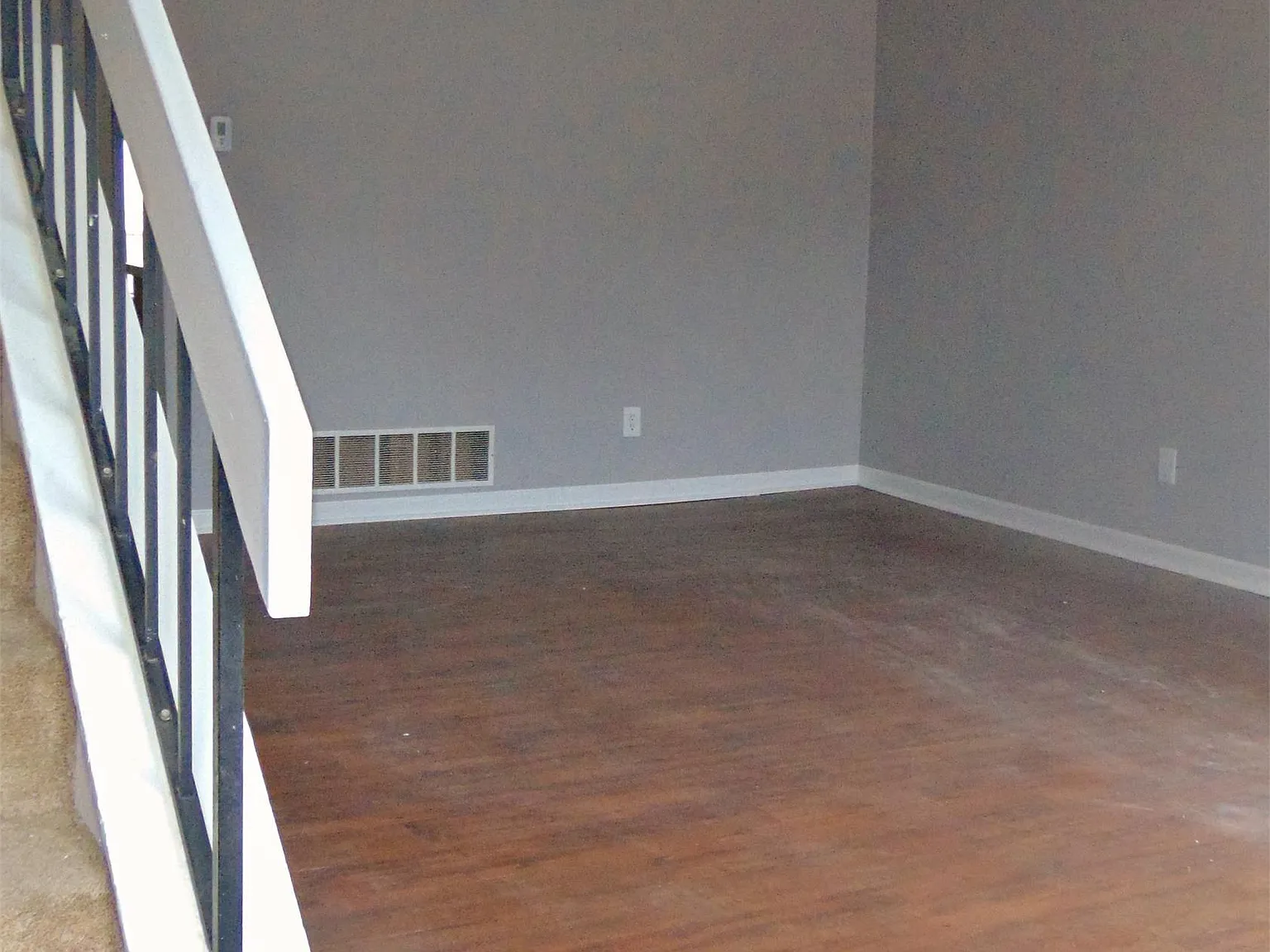 1901 Nancy Ct — Photo 1