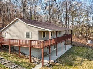 863 Mulga Rd, Wellston, OH 45692