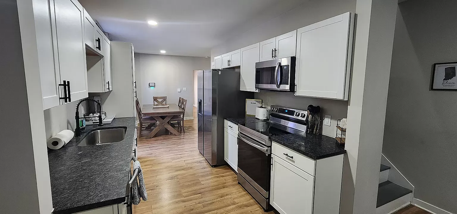 3 bed, 2.5 bath, 1500 sqft, $850 — Photo 4