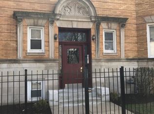 501 E 44th St APT 3, Chicago, IL 60653