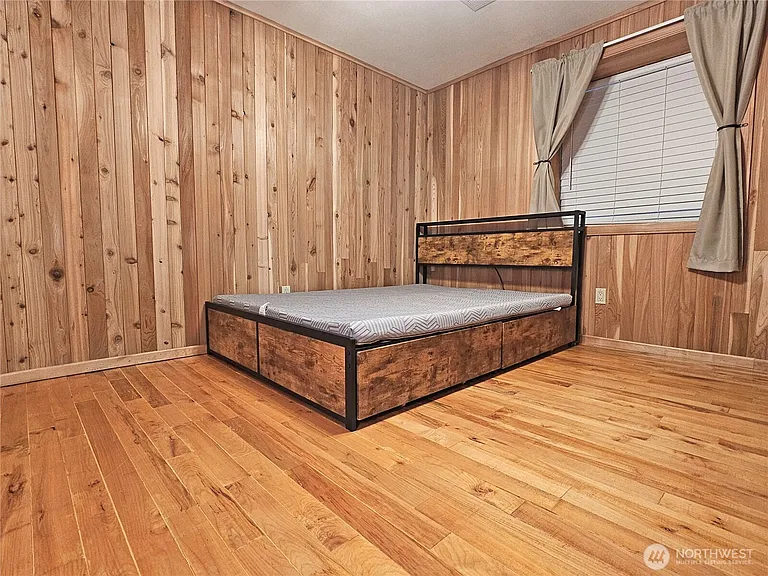 70 Dogwood Ln — Photo 9