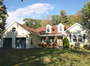 33 Minuteman Dr, Scarborough, ME 04074