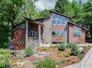 4430 NW Honeysuckle Dr, Corvallis, OR