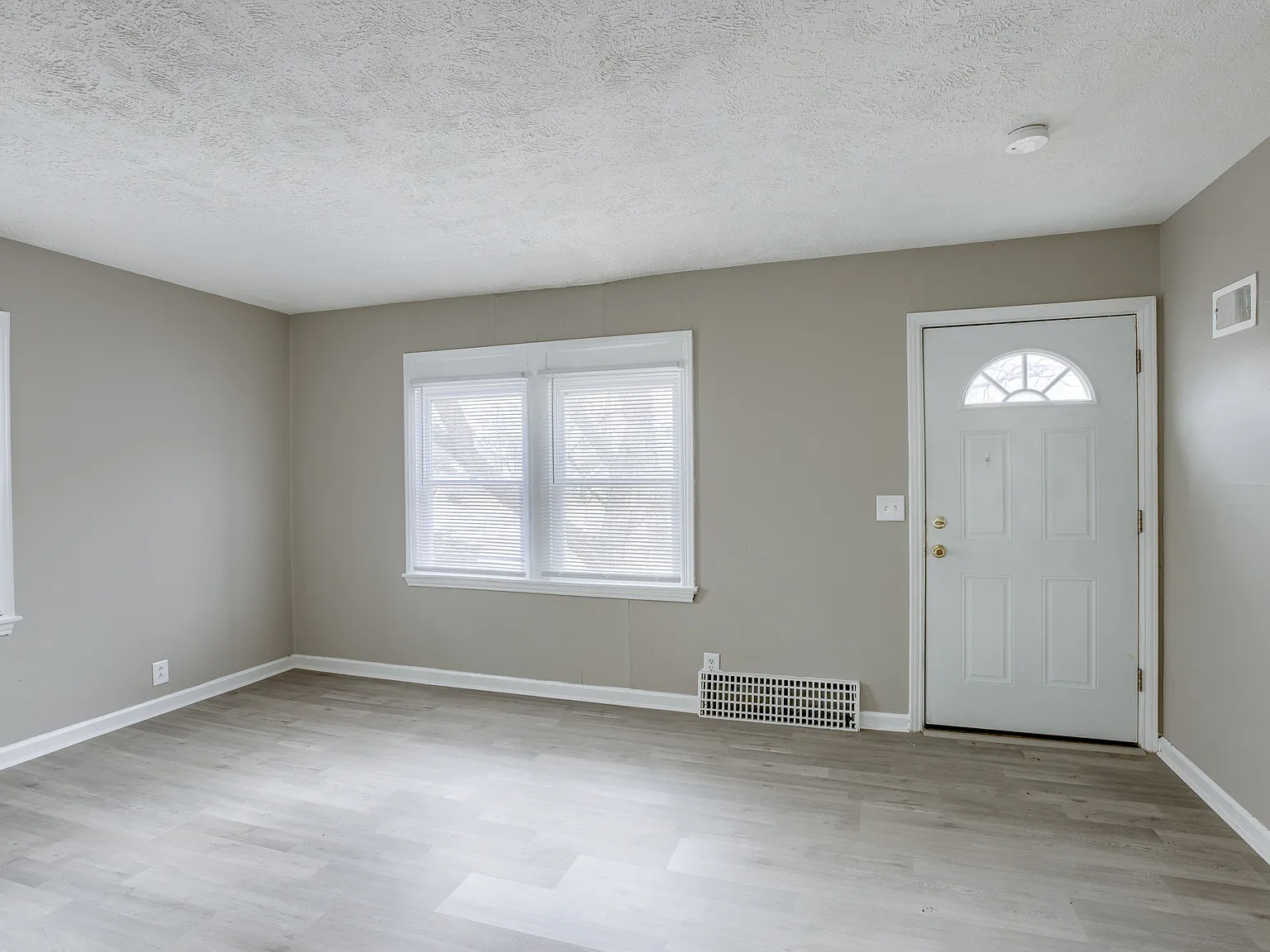 3356 North 41st Street - 1 — Photo 4