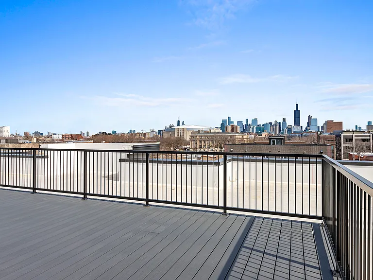 204 S Leavitt St #402 — Photo 20