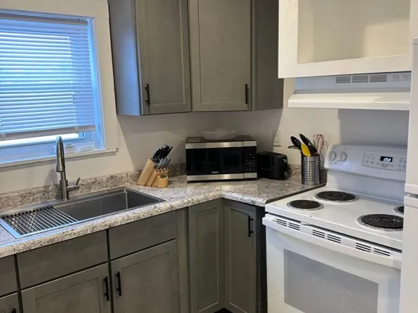 2848 4th St, Eau Claire, WI 54703