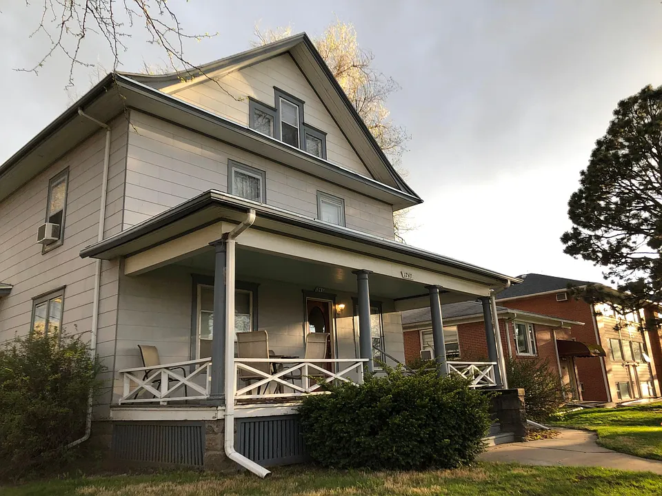 1243 D St #3