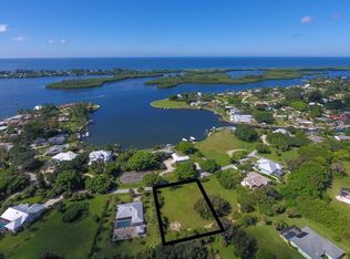 450 Green Dolphin Dr S, Placida, FL 33946