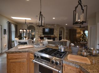 60 Hilltop Ct, Murphys, CA 95247