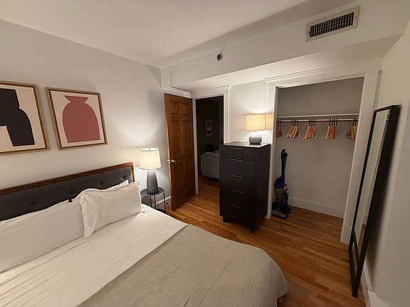 5th image of 12 Derne St #4