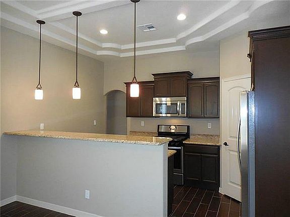 4th image of 3764 Loma Esteban Dr