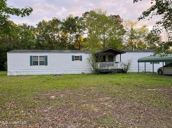 18717 Palmer Creek Dr, Saucier, MS 39574