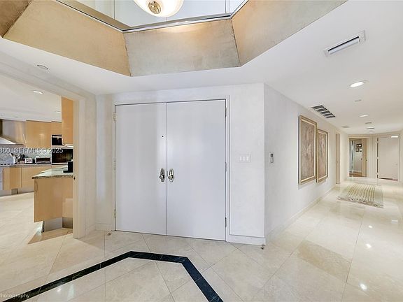5th image of 2600 Island Blvd APT 703