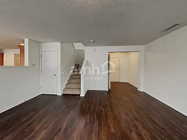 19446 Prairie Crossing Dr — Photo 6