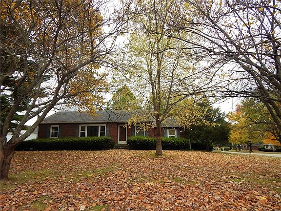 2nd image of 2701 Duane Dr