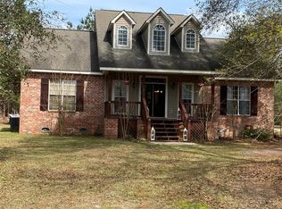 508 Red Hill Church Rd, Lumberton, MS 39455