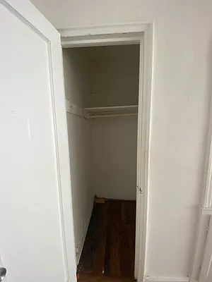 Rented by Lang Realty LLC | media 9