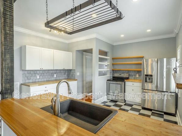 1126 W Mississippi Ave