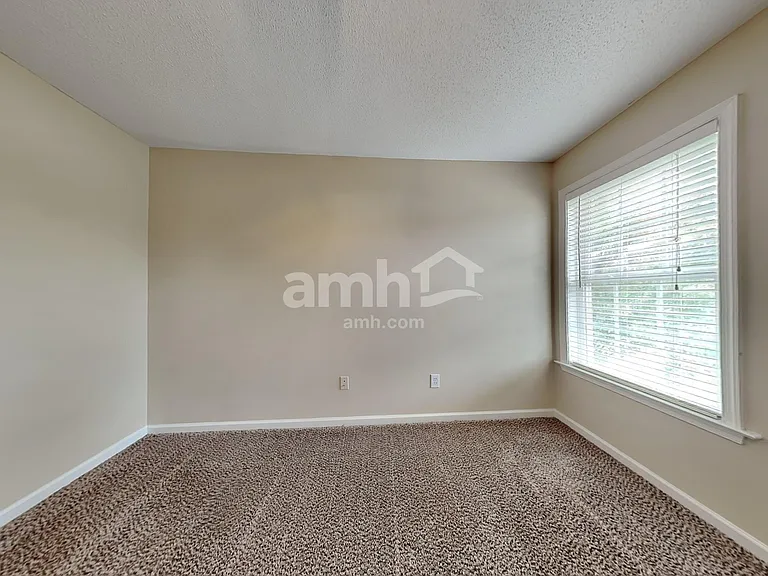 3691 Wood Cove Dr — Photo 19