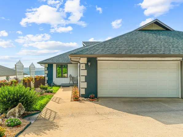 201 Point Seven Road #8, Kimberling City, MO 65686