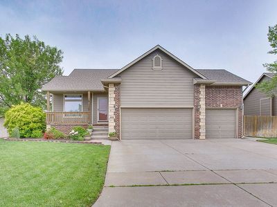 2030 E Quail Hollow St, Derby, KS, 67037