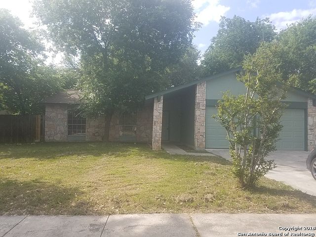 1st image of 3718 Pipers Field St